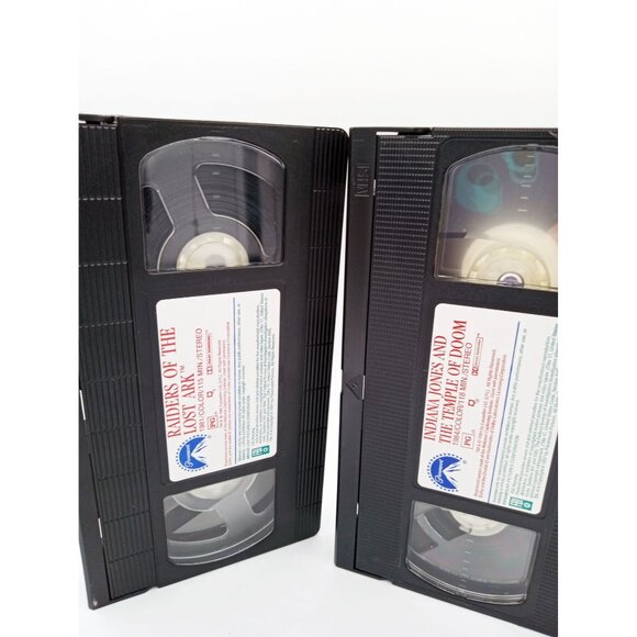 2 Vintage Indiana Jones & The Temple Of Doom / Raiders Of The Lost Ark VHS Tapes - Picture 4 of 12